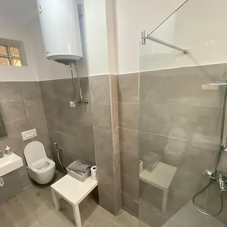 Villa Vila Vorpsi Your In With Garden Tirana